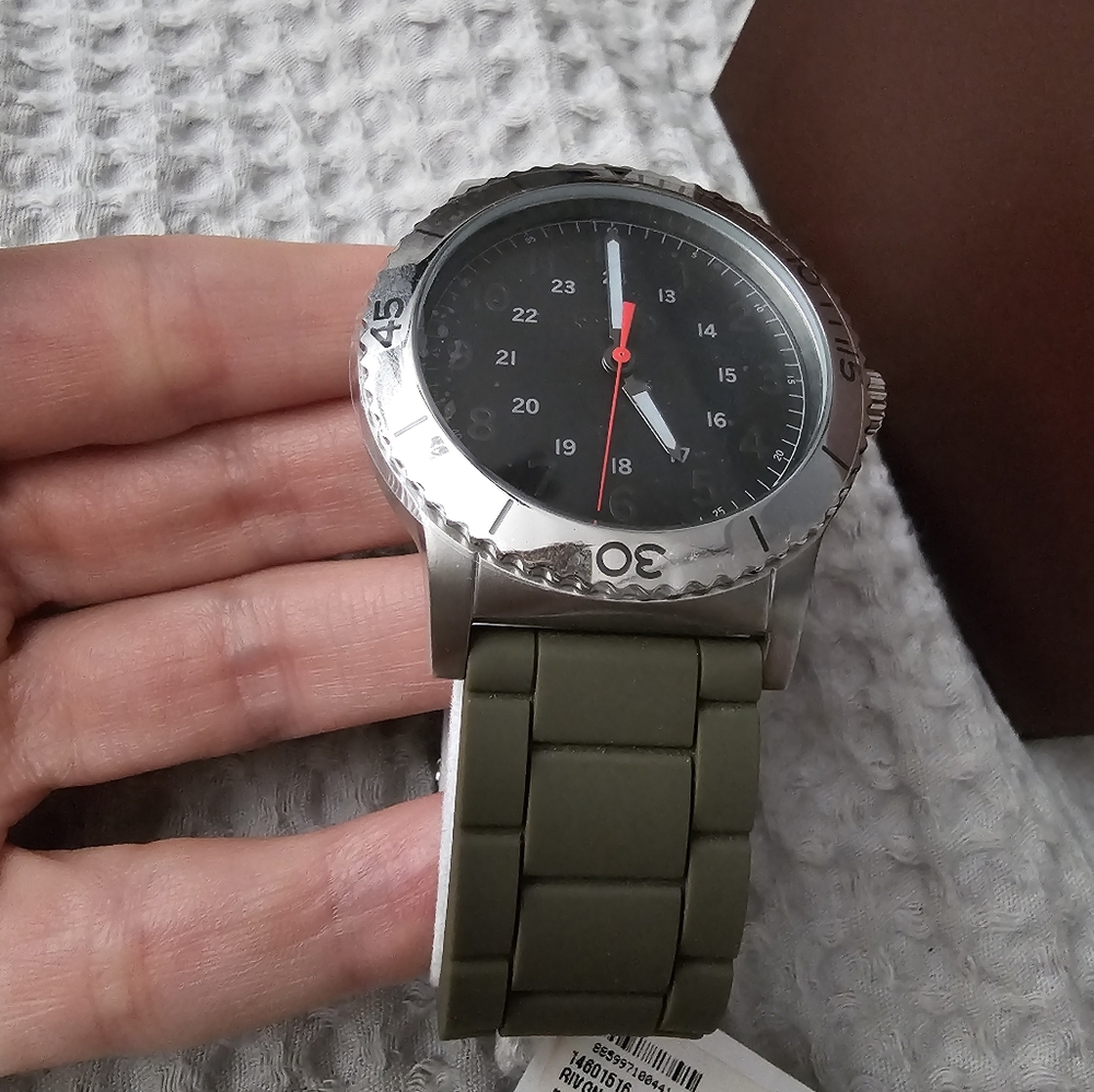 New Green Coach watch